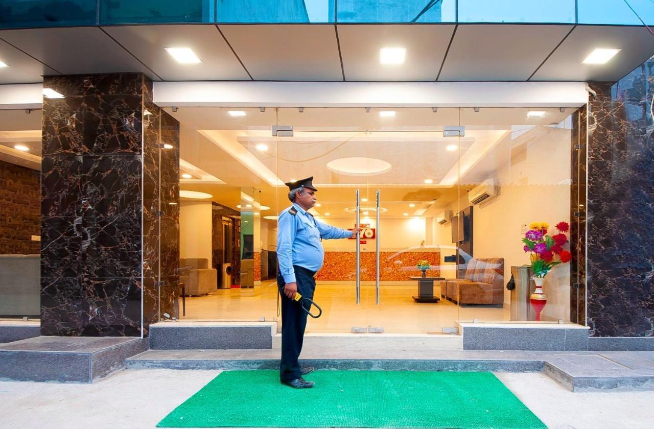 Hotel Belwood Suites - Near New Delhi Airport Buitenkant foto