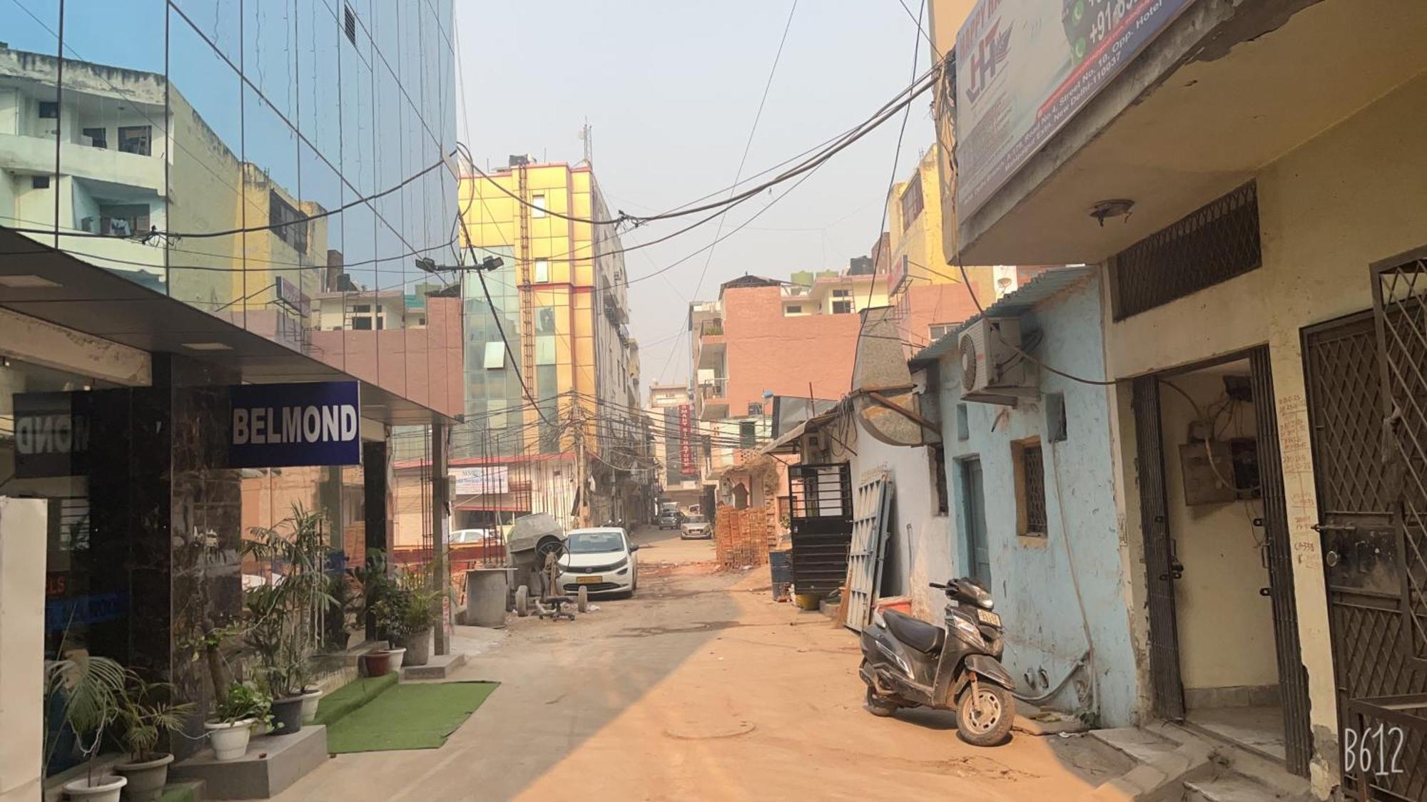 Hotel Belwood Suites - Near New Delhi Airport Buitenkant foto